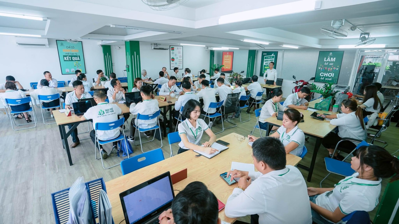 Tập đoàn Nhà phố Việt Nam khai trương chi nhánh Miền Trung tại Đà Nẵng