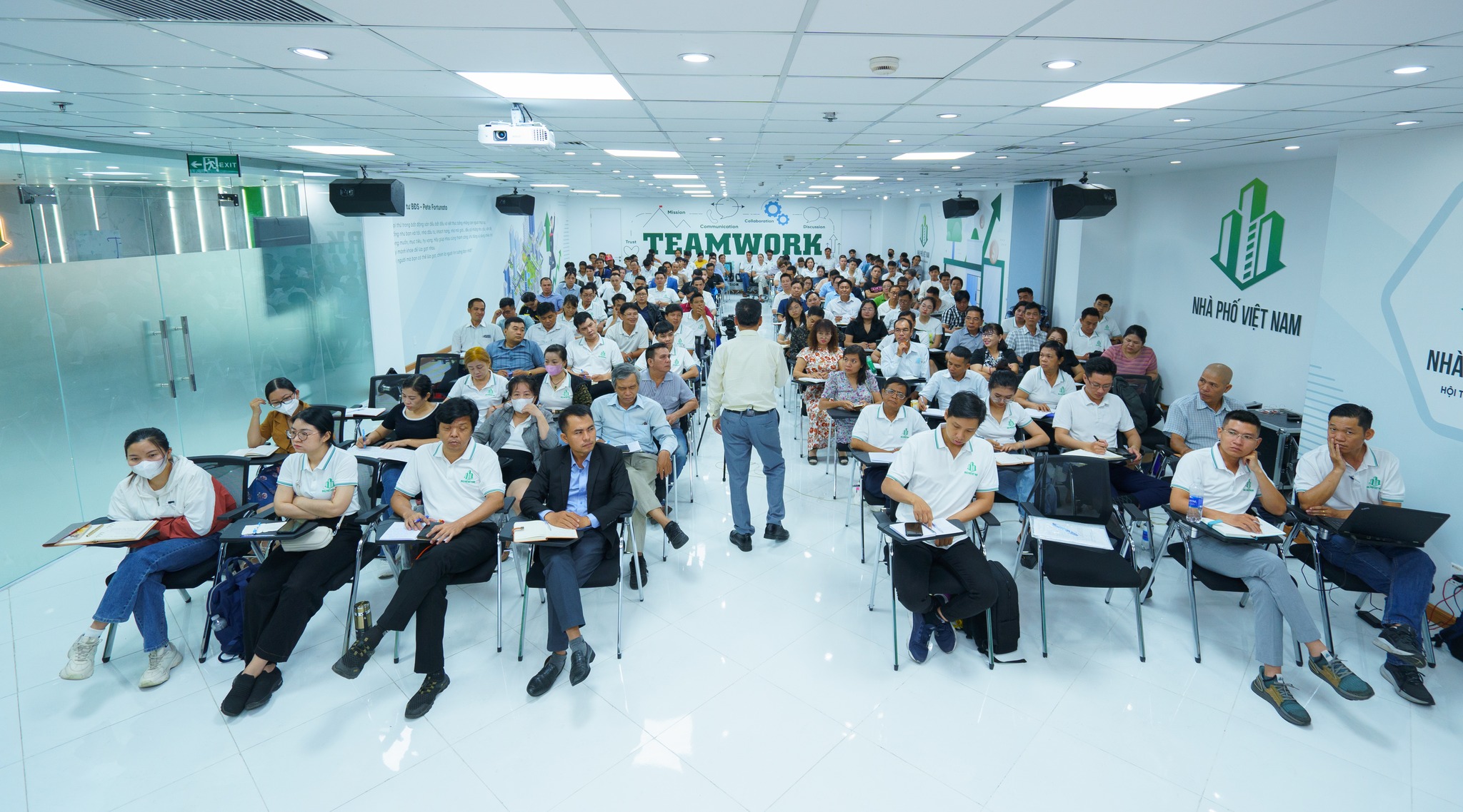 Đào Tạo Đầu Chủ K1 Tại Tập Đoàn Nhà Phố Việt Nam Trụ Sở Hồ Chí Minh